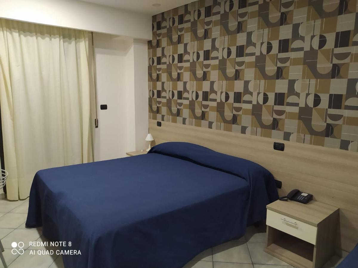 Hotel Poseidon Corigliano Calabro Extérieur photo